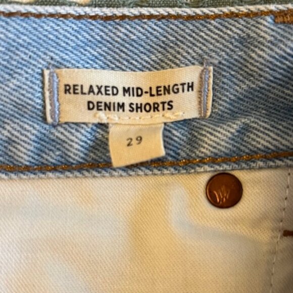 Madewell Relaxed Mid-Length Denim Shorts | Size 29 - Picture 8 of 11